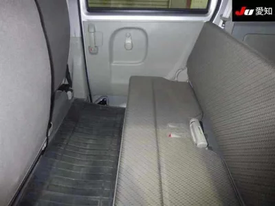Mitsubishi Minicab Van