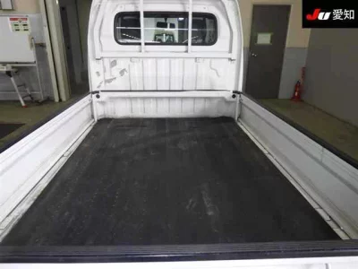 Mazda Scrum Truck