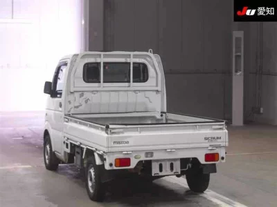 Mazda Scrum Truck