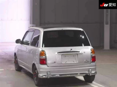 Daihatsu MIRA