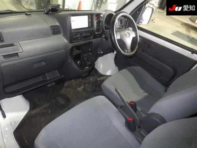 Daihatsu Hijet Deck Van
