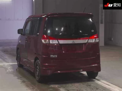 Mitsubishi Delica D:2