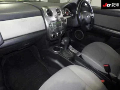 Mazda VERISA
