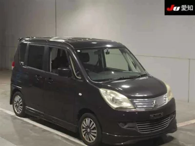 Mitsubishi Delica D:2