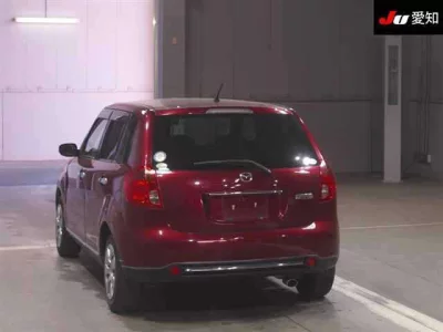 Mazda Verisa