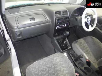 Suzuki Escudo