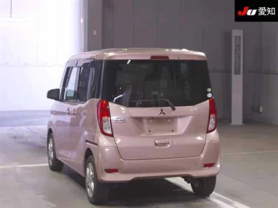 Mitsubishi eK X Space