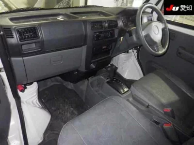 Mitsubishi Minicab Van