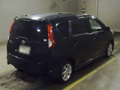 Toyota PASSO SETTE