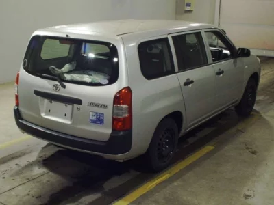 Toyota SUCCEED