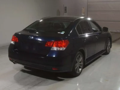 Subaru LEGACY B4