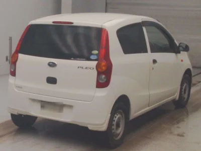 Subaru Pleo