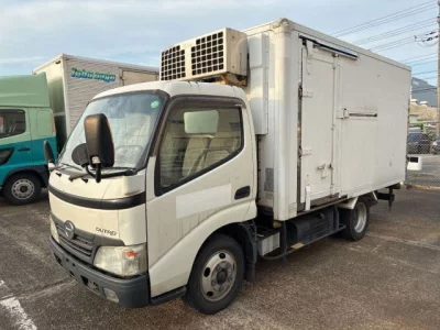 Hino DUTRO