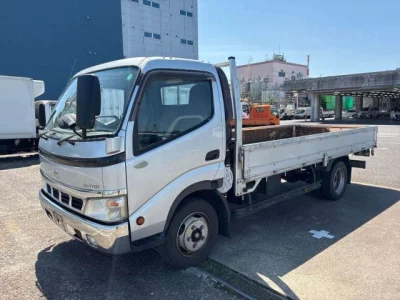 Hino DUTRO