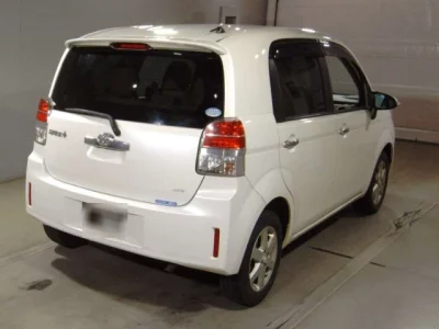 Toyota Spade