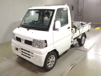 Nissan CLIPPER TRUCK