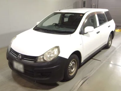 Nissan AD