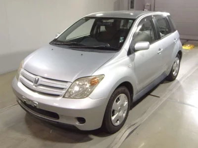 Toyota IST