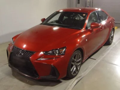 Lexus IS