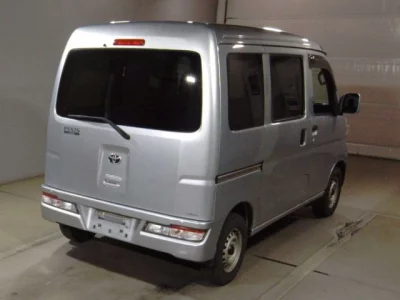 Toyota Pixis Van