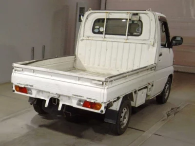 Nissan CLIPPER TRUCK
