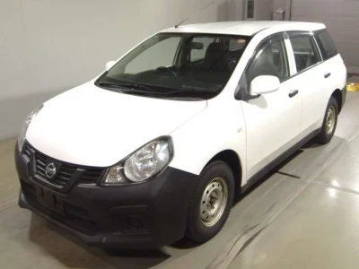 Nissan AD