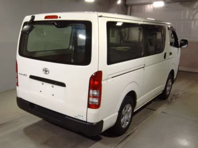 Toyota RegiusAce