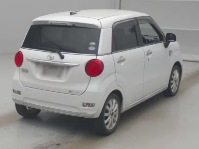 Toyota Pixis Joy