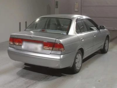 Nissan Sunny