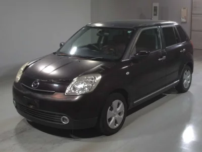 Mazda Verisa