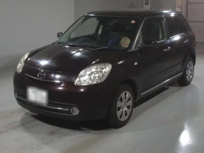 Mazda Verisa