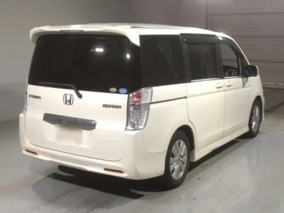 Honda STEP WAGON