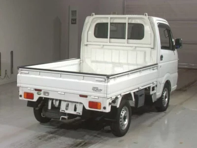 Mazda Scrum Truck