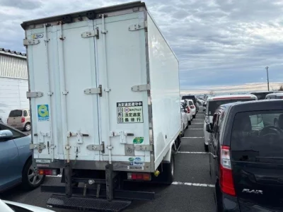 Mitsubishi Fuso Canter