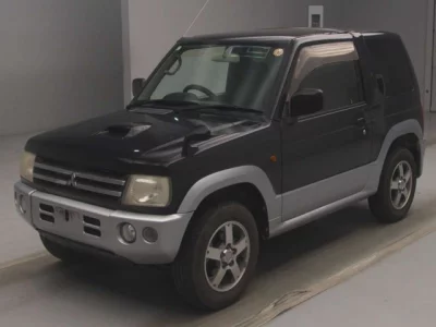 Mitsubishi Pajero Mini