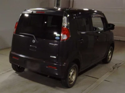 Suzuki MRWAGON