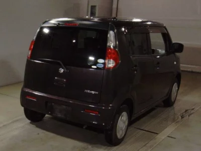 Suzuki MRWAGON