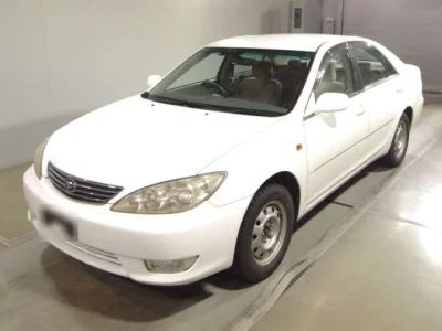 Daihatsu Altis