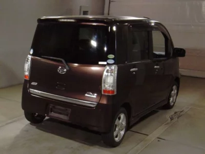 Daihatsu Tanto Exe