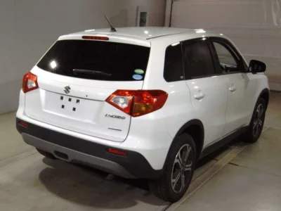 Suzuki Escudo