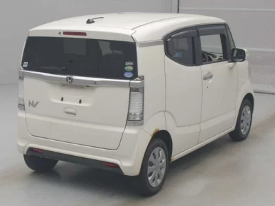 Honda N-Box Slash