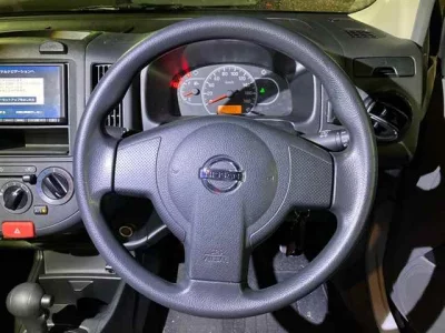 Nissan AD