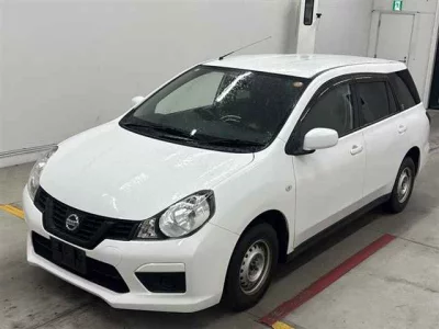 Nissan AD