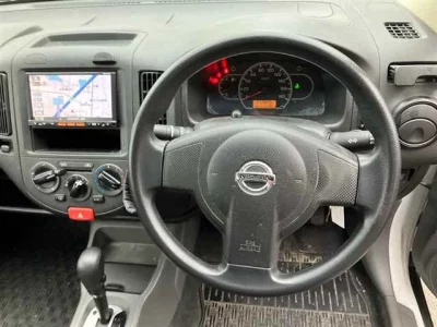 Nissan AD