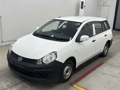 Nissan AD