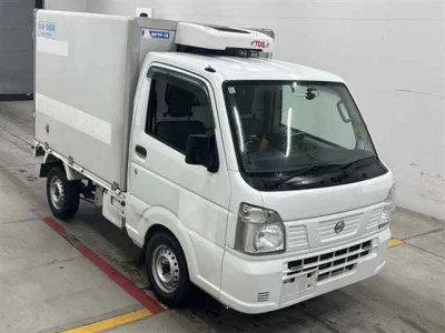 Nissan NT100 Clipper