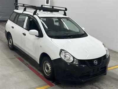 Nissan AD