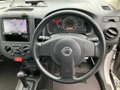 Nissan AD