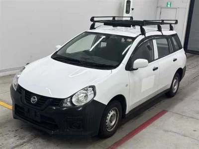 Nissan AD