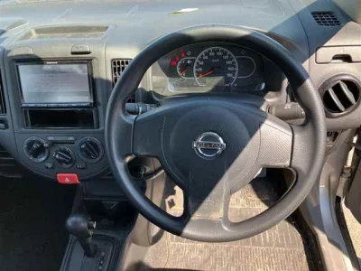 Nissan AD